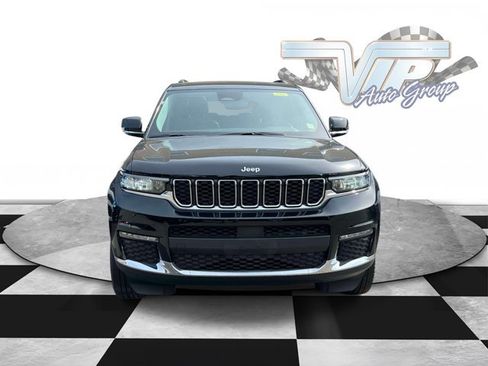 Certified 2022 Jeep Grand Cherokee L Limited image 2