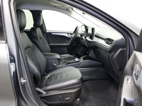 Used 2023 Ford Escape SE w/ PHEV Premium Package FWD image 14