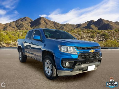 Used 2022 Chevrolet Colorado LT w/ Safety Package RWD image 5
