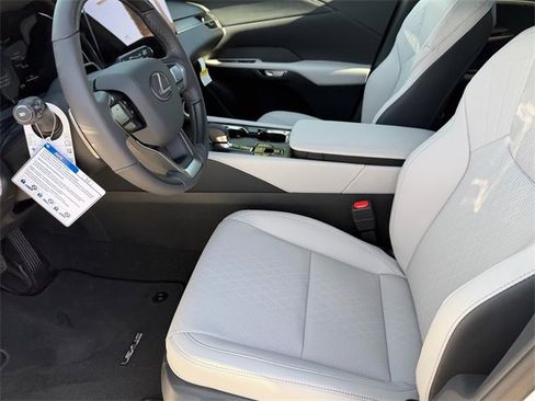 New 2026 Lexus RX 350 image 21