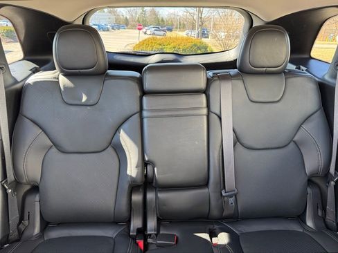 Used 2016 Jeep Cherokee Limited w/ Luxury Group image 24