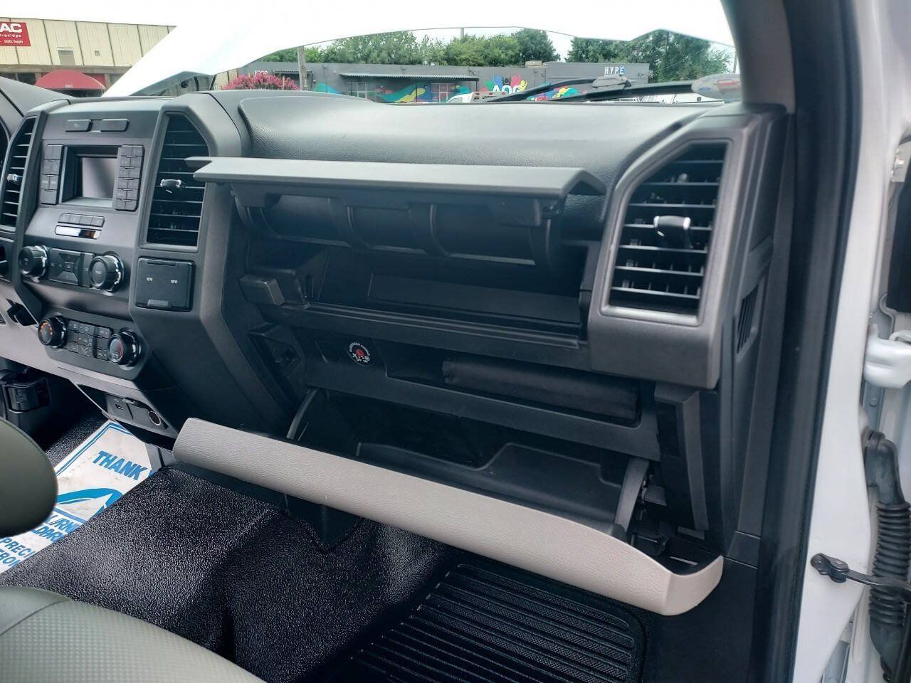 Used 2019 Ford F250 XL w/ Power Equipment Group RWD image 18