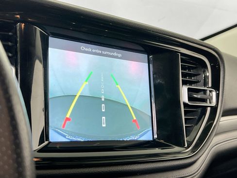 Used 2022 Dodge Durango SXT image 13