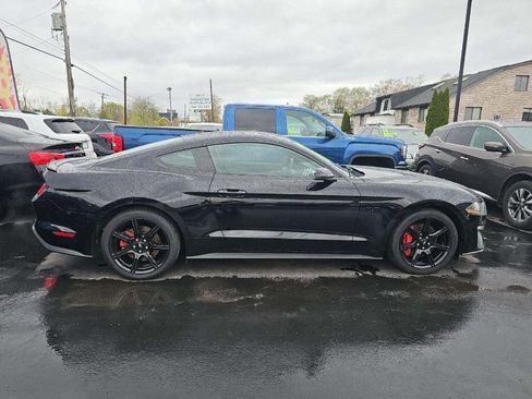 Used 2019 Ford Mustang GT Premium w/ Ford Safe & Smart Package RWD image 4
