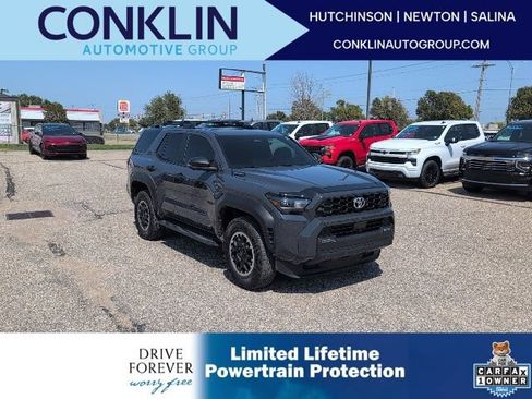 Used 2025 Toyota 4Runner TRD Off-Road Premium AWD/4WD image 1