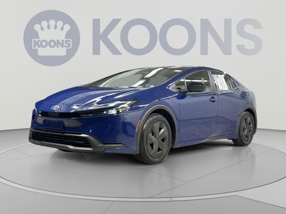 Used 2025 Toyota Prius LE