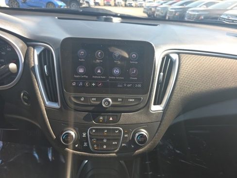Used 2022 Chevrolet Malibu LT image 19