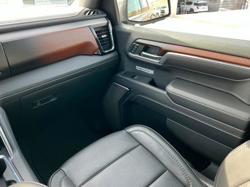 Certified 2024 GMC Sierra 1500 Denali image 11