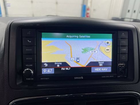 Used 2019 Dodge Grand Caravan GT FWD image 15
