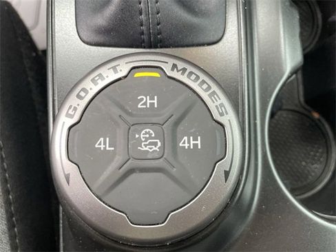 Used 2022 Ford Bronco Big Bend image 32