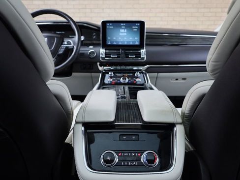 Used 2020 Lincoln Navigator Black Label image 40