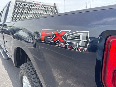 Used 2022 Ford F350 XL w/ STX Appearance Package AWD/4WD image 15