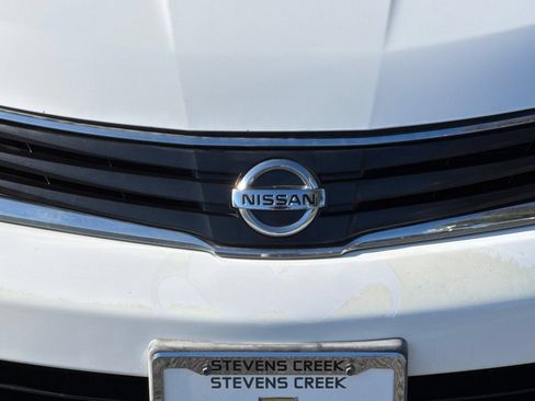 Used 2011 Nissan Versa 1.8 S FWD image 44