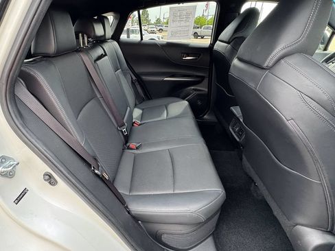 Used 2021 Toyota Venza XLE w/ Softex Package AWD/4WD image 30