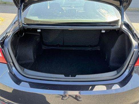 Used 2023 Chevrolet Malibu LT image 15