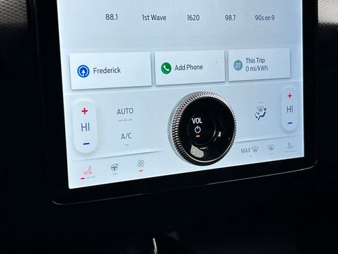 Used 2021 Ford Mustang Mach-E Select w/ Comfort/Appearance Package image 36