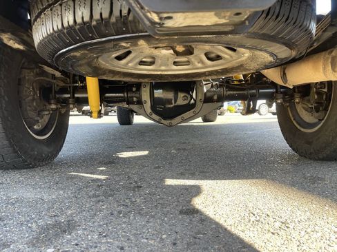 Used 2019 Chevrolet Silverado 2500 LT image 66