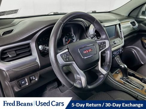 Used 2017 GMC Acadia SLE w/ Driver Alert Package I FWD image 13