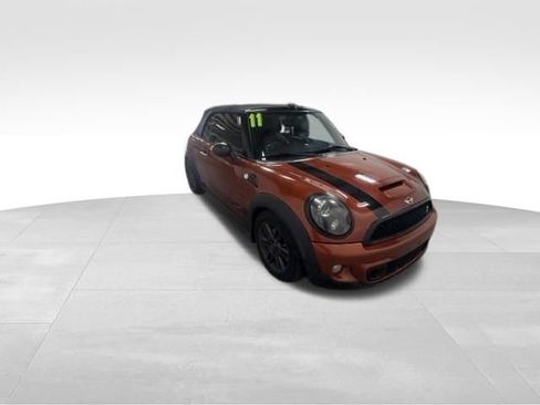 Used 2011 MINI Cooper S FWD image 7