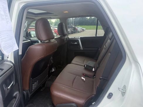 Used 2022 Toyota 4Runner Limited AWD/4WD image 7