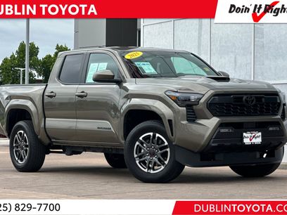 Used 2025 Toyota Tacoma TRD Sport