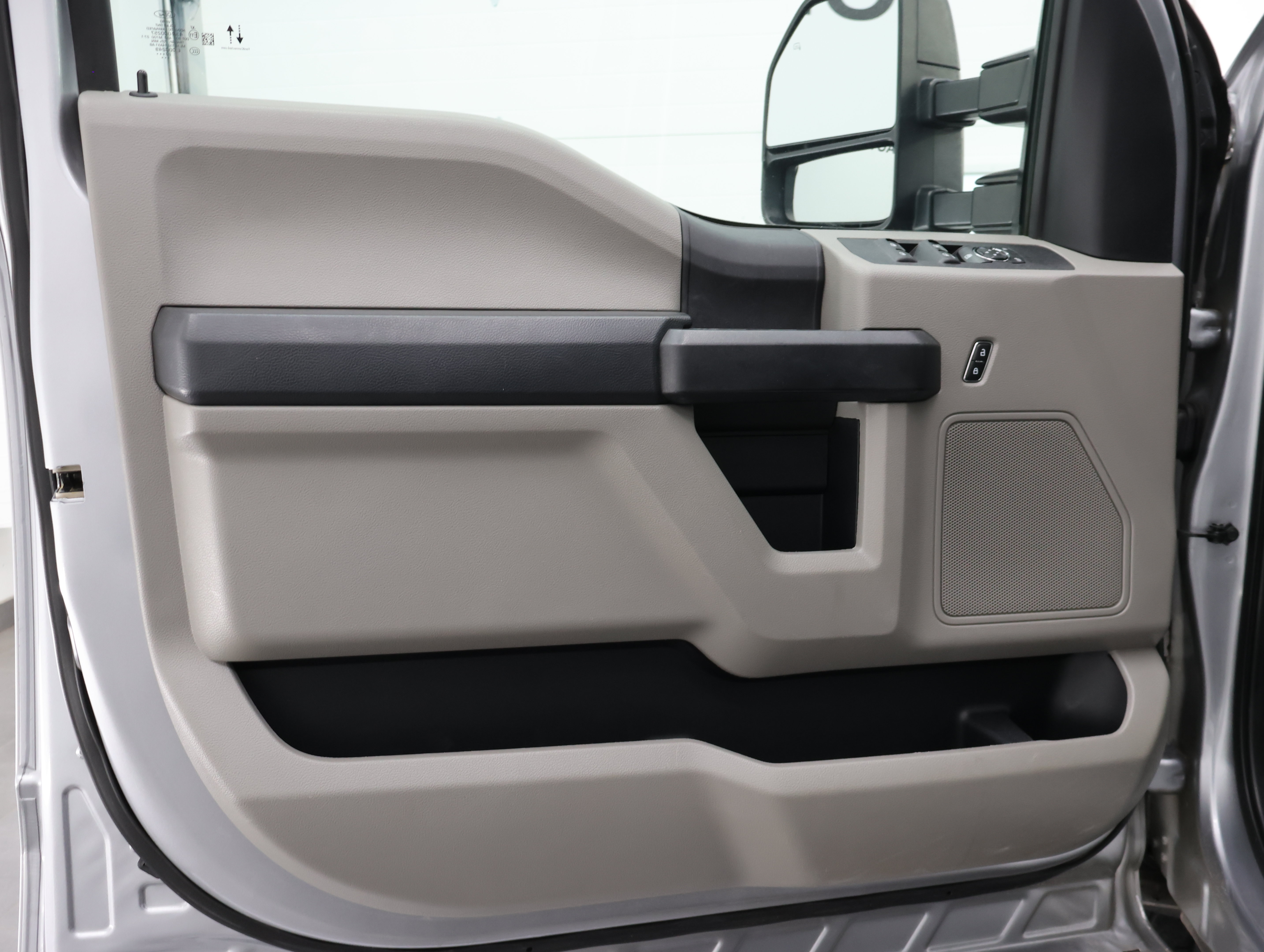 Used 2020 Ford F250 XL w/ STX Appearance Package AWD/4WD image 36