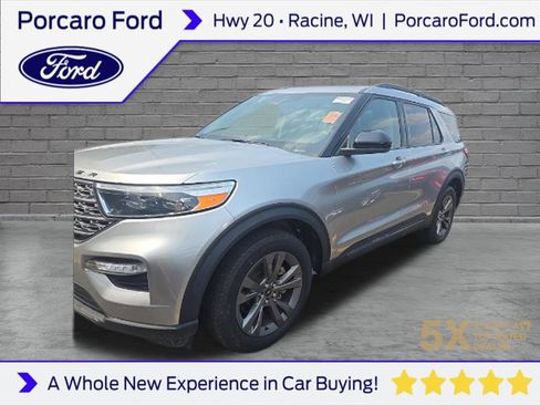 Used 2024 Ford Explorer XLT w/ Equipment Group 202A AWD/4WD image 1