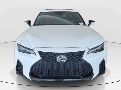 Used 2025 Lexus IS 350 F Sport RWD image 3