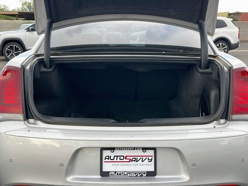 Used 2023 Chrysler 300 S RWD image 28