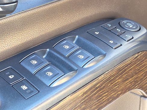 Used 2019 GMC Sierra 3500 Denali w/ Duramax Plus Package image 18