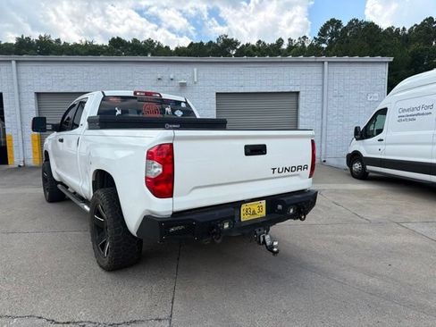 Used 2017 Toyota Tundra SR5 w/ SR5 Upgrade Package AWD/4WD image 23