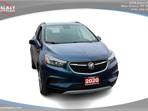 Used 2020 Buick Encore Preferred AWD/4WD image 3