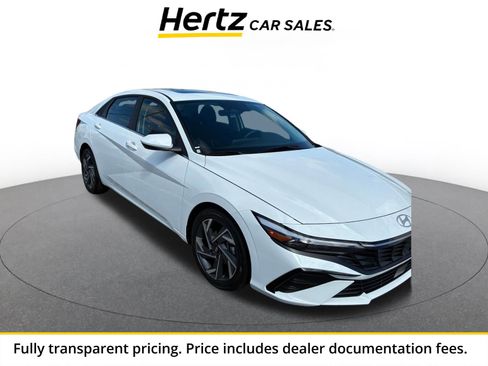 Used 2025 Hyundai Elantra SEL FWD image 1