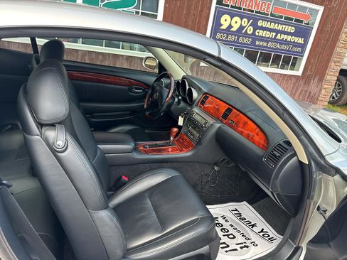 Used 2002 Lexus SC 430 Convertible RWD image 10