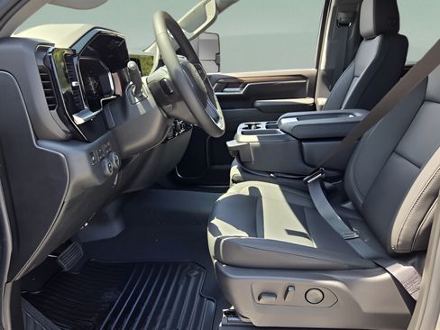 New 2026 Chevrolet Silverado 2500 LT w/ Trail Boss Package AWD/4WD image 9