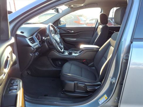 Used 2023 GMC Acadia SLE w/ Elevation Edition image 23