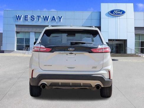 Used 2020 Ford Edge SEL w/ Convenience Package FWD image 4