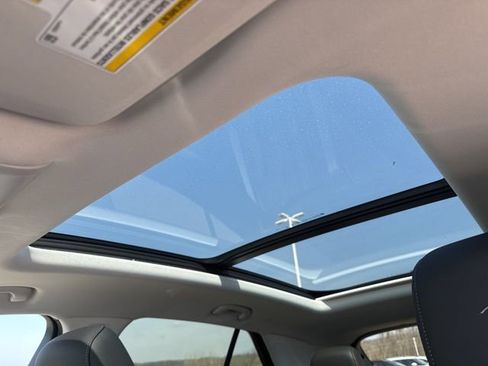 New 2026 Buick Envision Avenir image 35