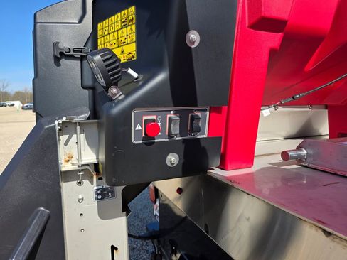 New 2026 Ford F450 XL w/ XL Chrome Package image 18