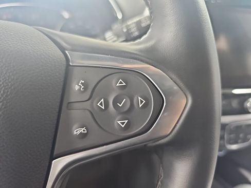 Certified 2023 Chevrolet Traverse LT FWD image 26