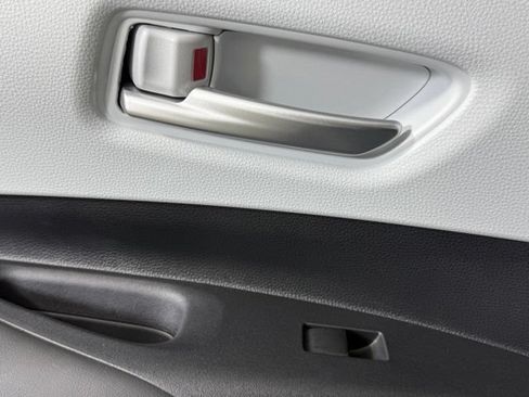 Used 2023 Toyota Corolla SE w/ Carpet Mat Package (TMS) FWD image 14
