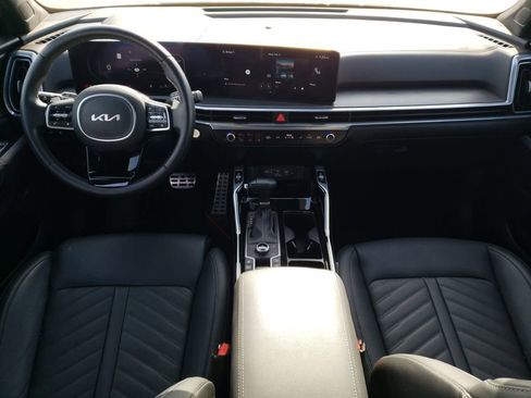 Used 2025 Kia Sorento SX Prestige image 10