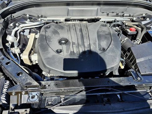 Used 2022 Volvo XC60 B5 Inscription w/ Advanced Package image 17