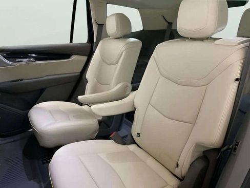 Used 2023 Cadillac XT6 Premium Luxury w/ Technology Package AWD/4WD image 72