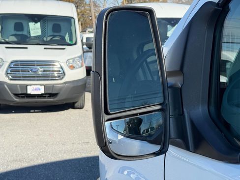 Used 2018 Ford Transit 250 148 Low Roof image 40