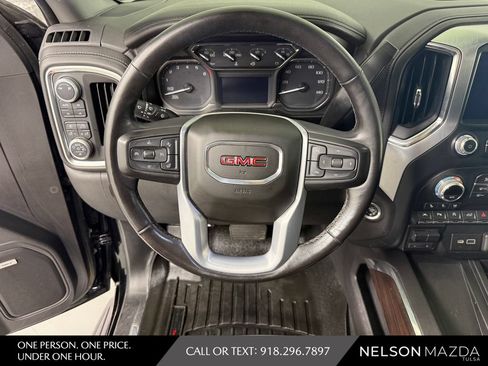 Used 2019 GMC Sierra 1500 SLT w/ SLT Premium Plus Package AWD/4WD image 25