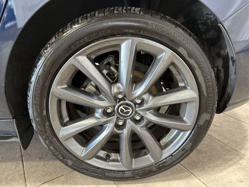 Certified 2025 MAZDA MAZDA3 s FWD image 9