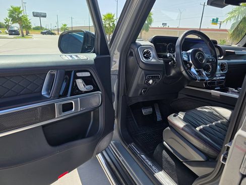 Used 2024 Mercedes-Benz G 63 AMG 4MATIC image 10