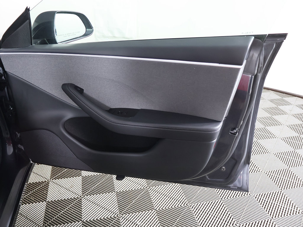 Used 2025 Tesla Model 3 Long Range RWD image 29