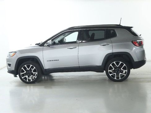 Used 2018 Jeep Compass Limited w/ Navigation Group image 40